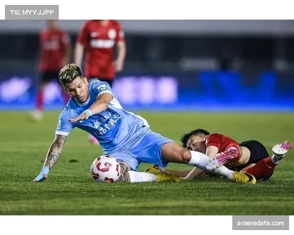 半场战报:河南队1-0领先长春亚泰,外援前锋凌空抽射破门 半场战报:河南队1-0领先长春亚泰,外援前锋凌空抽射破门